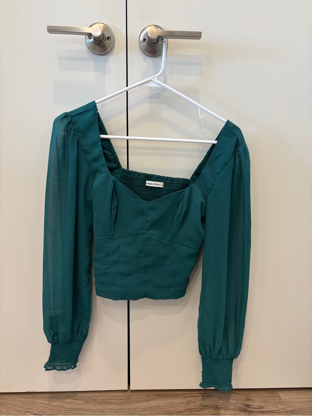 Abercrombie & Fitch Teal Long-Sleeve Square Neck Crop Top